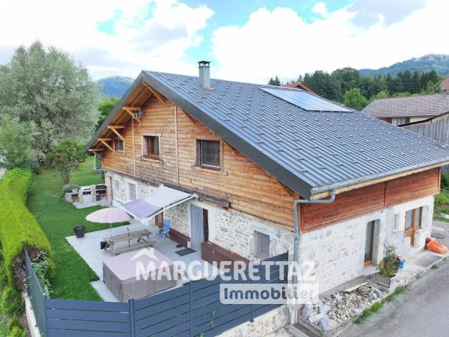 Maison De Village De 188 m² A Onnion 188m² Onnion
