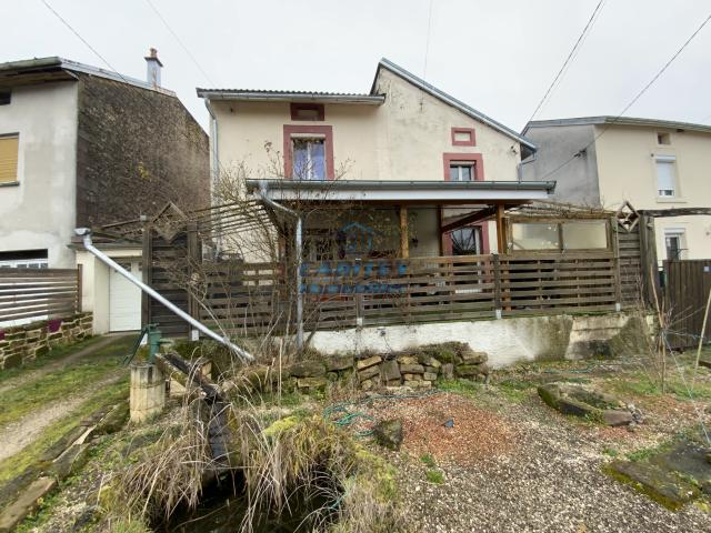 Maison de village de 214 m2 située sur la commune de HAUTEVELLE