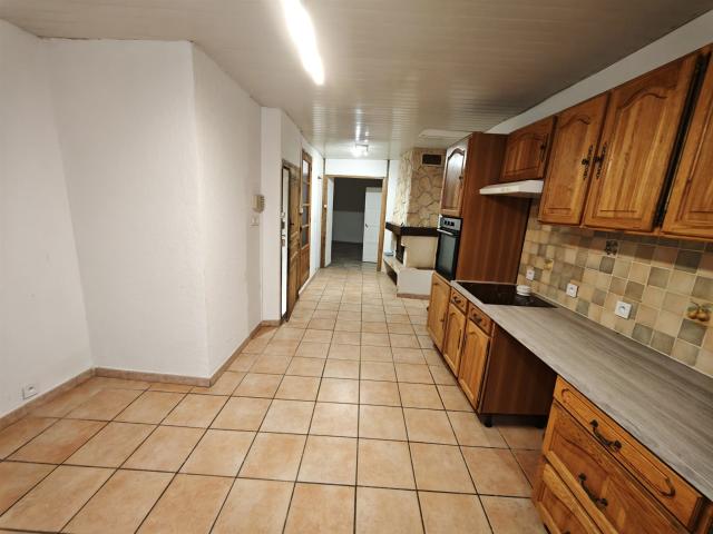 Maison de Village de type 3 avec cave. 72m² Aniane