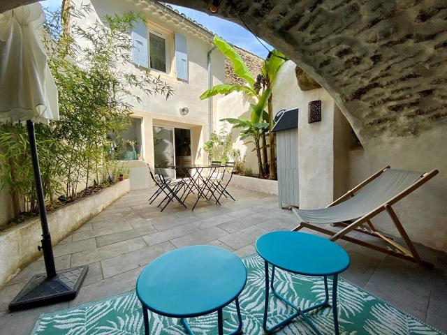 Maison de village de charme avec terrasse à Grignan 85m² Grignan