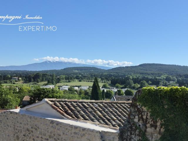 Maison de Village de charme T7 avec grand patio et cave