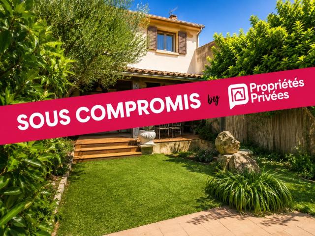 Maison DE VILLAGE DE PIERRES GRAND GARAGE ET JARDIN