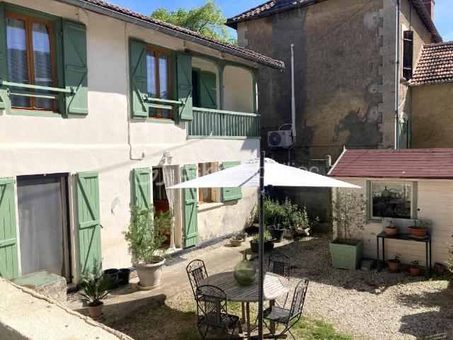 Maison de caractère à Miélan