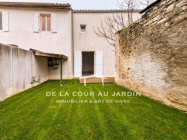 Maison de village en coeur de Bourg 112m² Sainte Soulle
