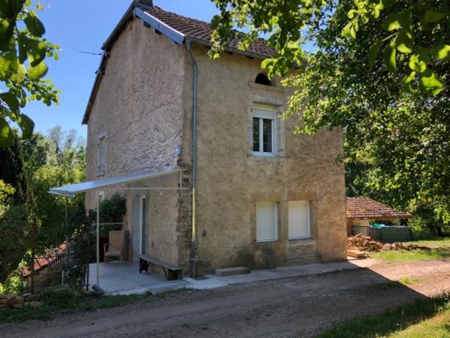 Maison de village en parfait état