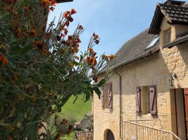 Maison de village en pierre