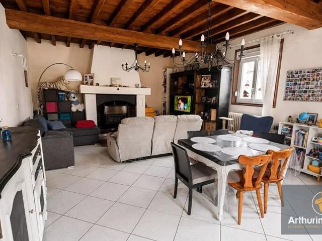 Maison de village en pierre