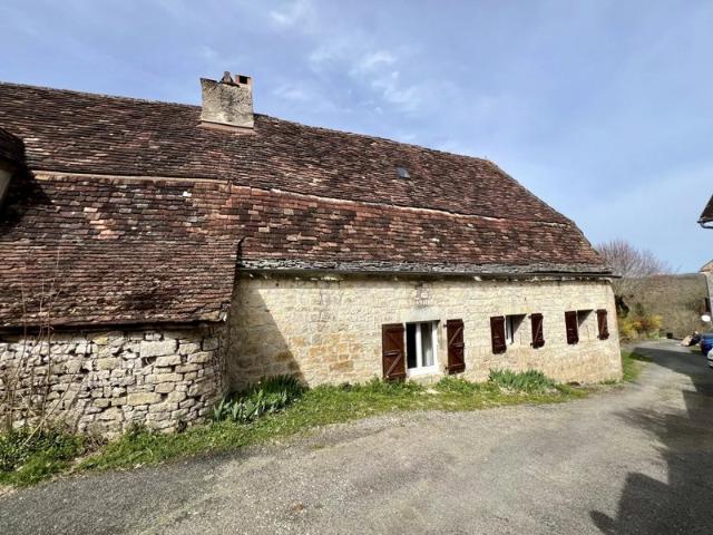 Maison de village en pierre