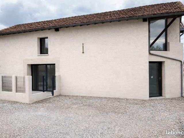 Maison de village entièrement rénovée Bien rare sur le secteur