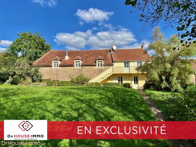 Maison de village et dépendance sur agréable jardin
