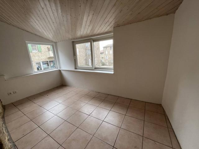 Maison de village F4 de 86m² Hyper centre BOULIEU LES ANNONAY