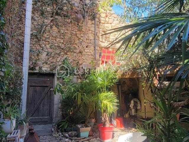 Maison de village F5 avec bel exterieur et garage sur Puisserguier 34620