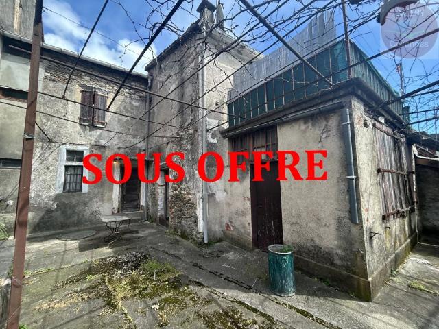Maison de village Fort potentiel