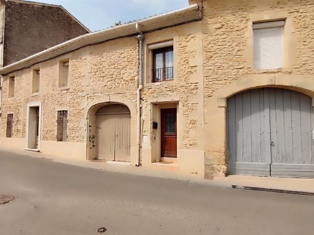 Maison De Village Gard 176m² Aubais
