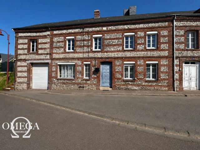 Maison de village Grand volume T5 avec dépendance et jardin