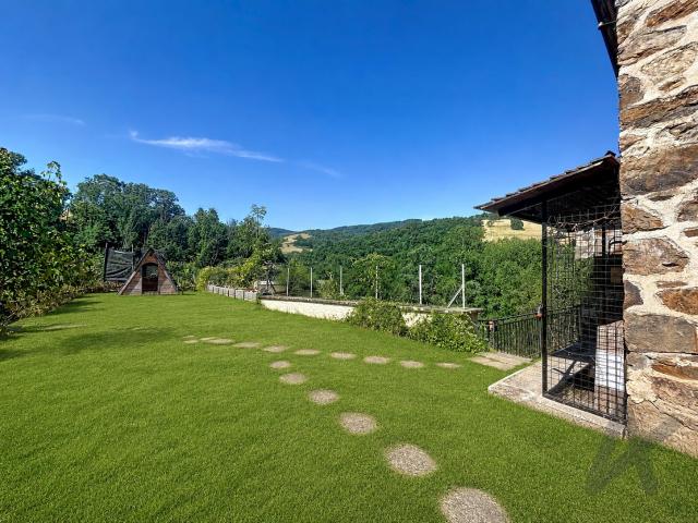 Maison de village indépendante 127 m2 Chamelet