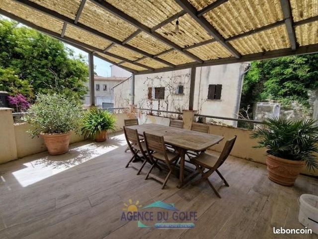 Maison de village indépendante T 4 avec terrasse et garage
