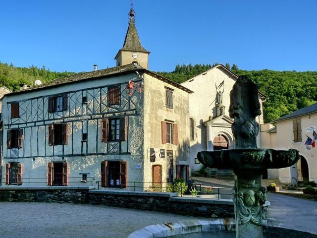 Maison de village Lacaze 6 pièce s 120 m2 120m² Lacaze