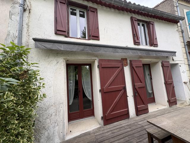 Maison de village meublée de 102.46m2 Ladern sur Lauquet