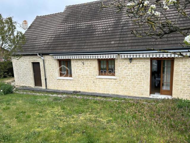 Maison de village paisible au cœur de Mogneville