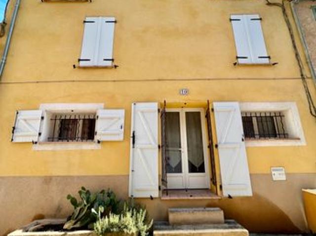 Maison de village rénovée