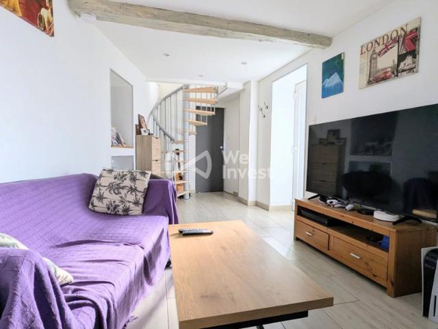 Maison de village rénovée, 71 m² habitables, 2 chambres, 1 bu