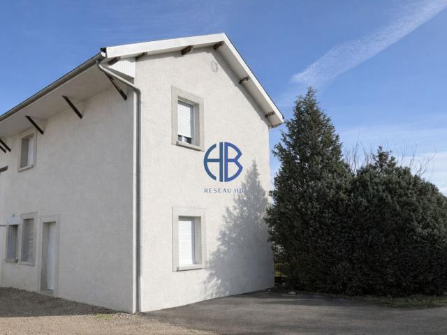 Maison de village rénovée 80 m2 3 chambres DPE B