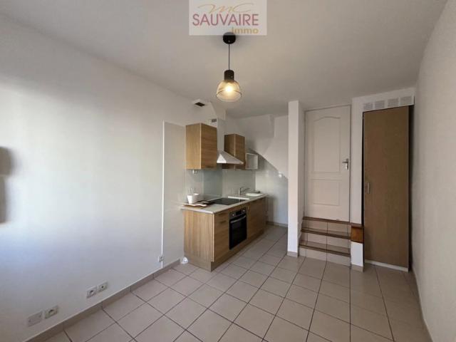 Maison de village sur deux étages