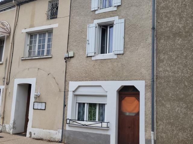 Maison de village sur la commune de Verdalle