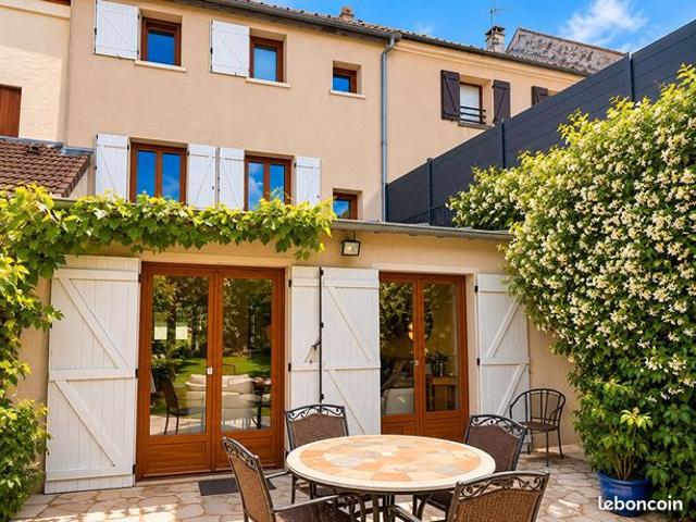 Maison de ville 3 pièces 119 m²