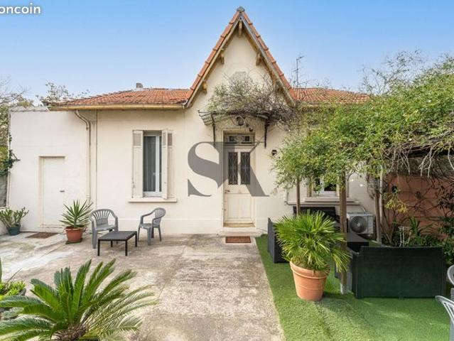Maison de ville 3 pièces 140 m²