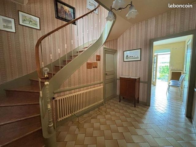 Maison de ville 3 pièces 143 m²