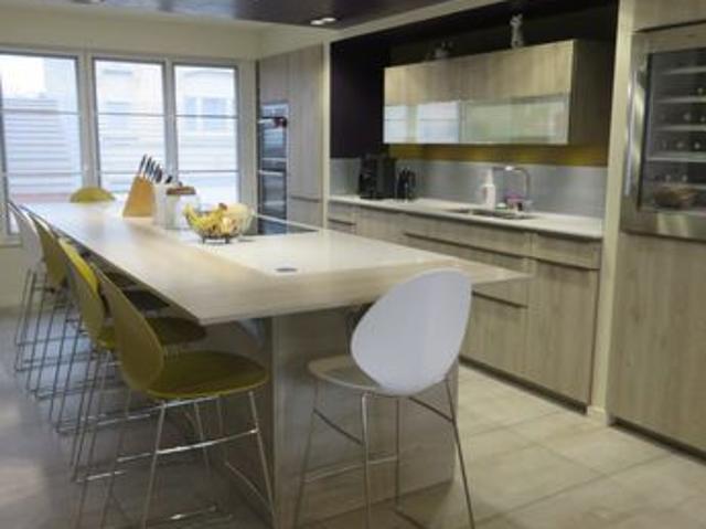 Maison de ville 10 pièces 150 m²