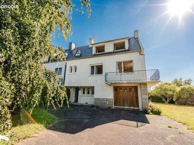 Maison de ville 10 pièces 161 m²
