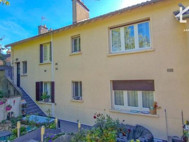 Maison de ville 10 pièces 178 m²