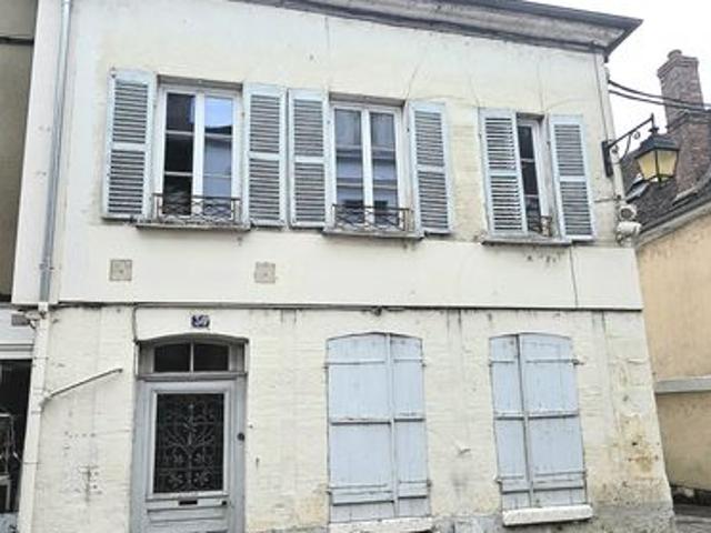 Maison de ville 10 pièces 180 m²