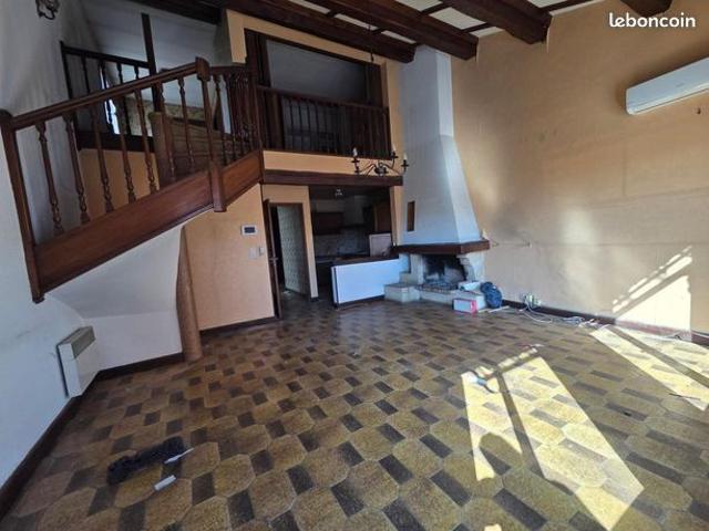 Maison de ville 10 pièces 240 m²