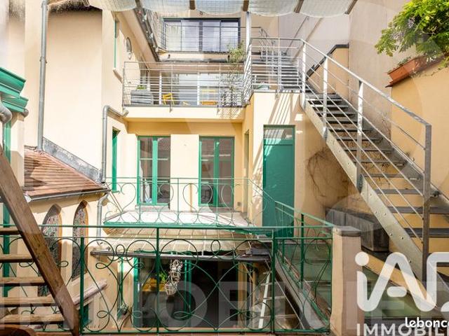 Maison de ville 10 pièces 248 m²