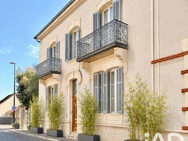 Maison de ville 10 pièces 268 m²