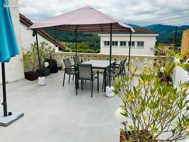 Maison de ville 10 pièces 280 m²