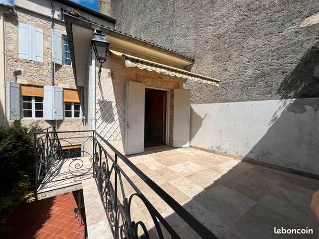 Maison de ville 10 pièces 285 m²