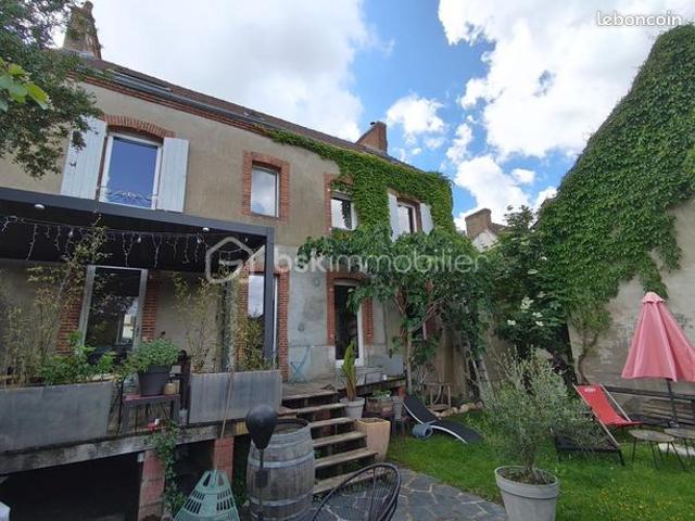Maison de ville 10 pièces 200 m²