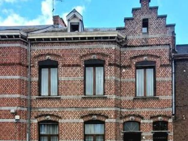 Maison de ville 10 pièces 230 m²