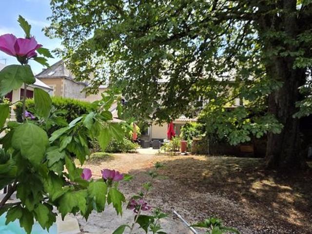 Maison de ville 10 pièces 238 m²
