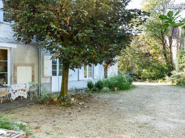 Maison de ville 10 pièces 364 m²
