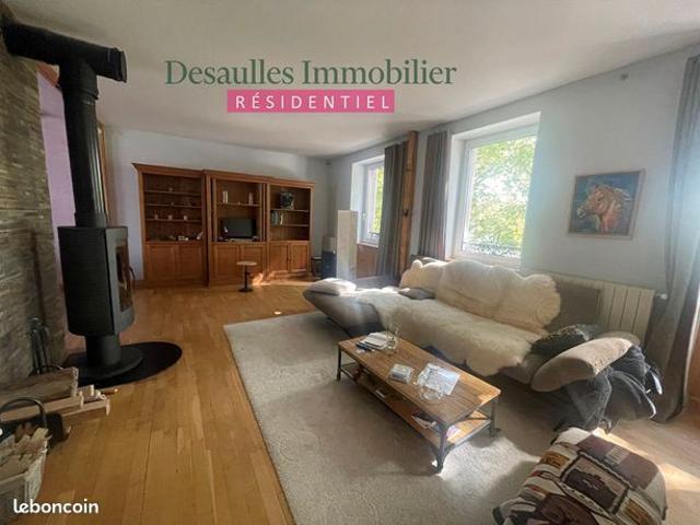 Maison de ville 11 pièces 210 m²