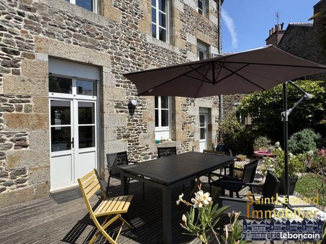 Maison de ville 12 pièces 223 m²