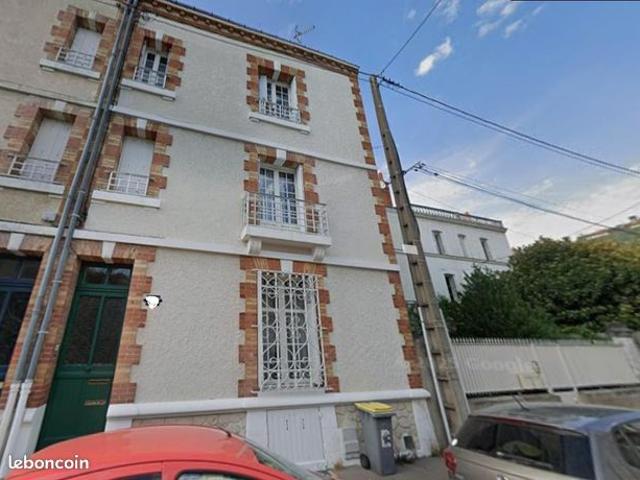Maison de ville 12 pièces 220 m²