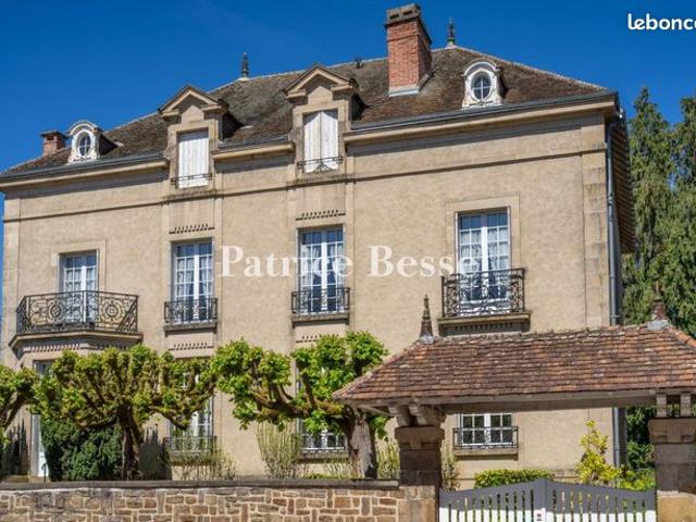Maison de ville 12 pièces 350 m²