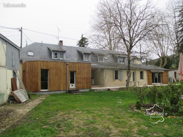 Maison de ville 13 pièces 260 m²